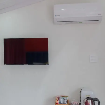 Bich Ngoan Hotel Tra Vinh Exterior photo